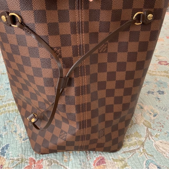 Authentic Louis Vuitton Neverfull GM Tote in Damier Ebene | - Picture 5 of 10